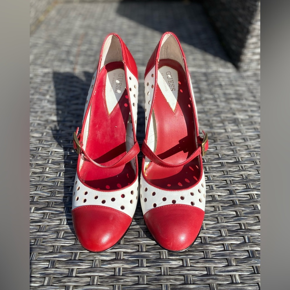 Guess by Marciano heels